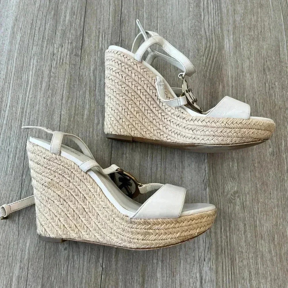 Womens Michael Kors White Wedges - 6 - Picture 4 of 10